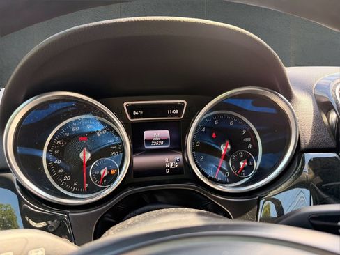 Used 2018 Mercedes-Benz GLE 350 4MATIC image 16
