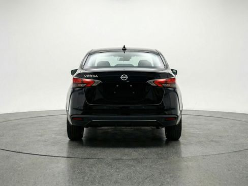 Used 2025 Nissan Versa SV FWD image 7