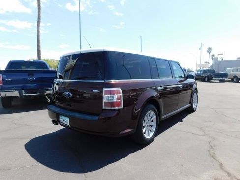 Used 2010 Ford Flex SEL image 5