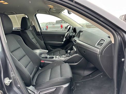 Used 2016 MAZDA CX-5 Touring image 10