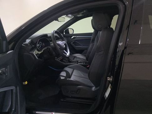 Used 2024 Audi Q3 2.0T Premium Plus w/ Premium Plus Package image 6