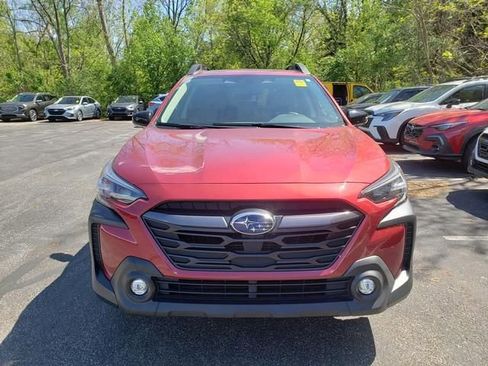 Used 2024 Subaru Outback Premium AWD/4WD image 5