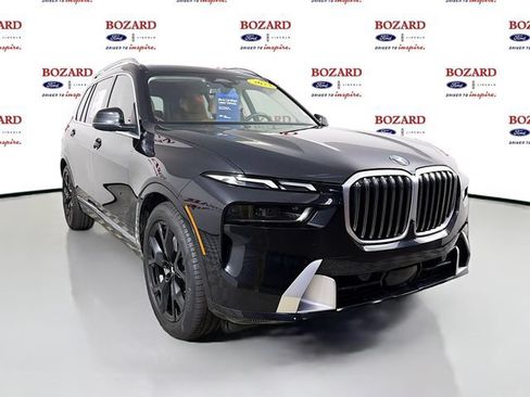 Used 2024 BMW X7 xDrive40i w/ Premium Package AWD/4WD image 1