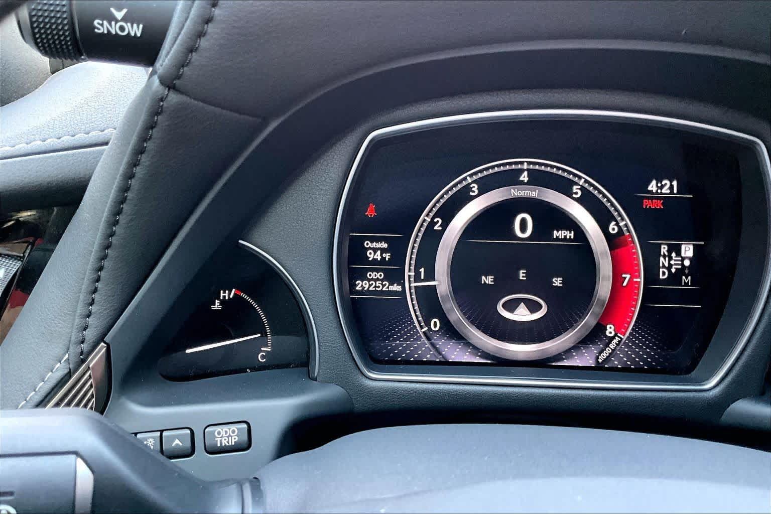 Used 2023 Lexus LS 500 w/ Accessory Package (Z2) RWD image 27