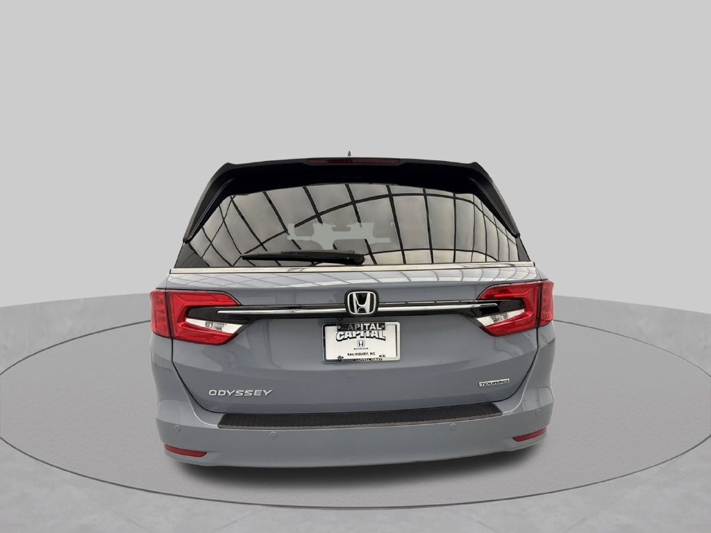 Used 2023 Honda Odyssey Touring image 8