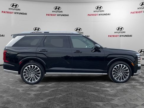New 2026 Hyundai Palisade Calligraphy image 2