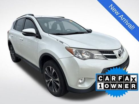 Used 2015 Toyota RAV4 Limited image 1