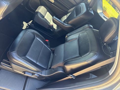 Used 2022 Ford Explorer Limited w/ Equipment Group 301A image 44