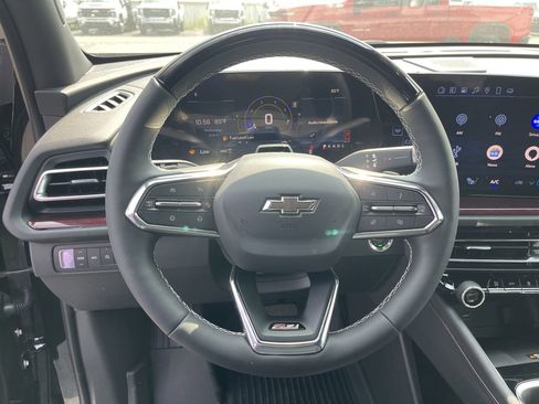 New 2025 Chevrolet Traverse Z71 w/ Enhanced Driving Package image 63