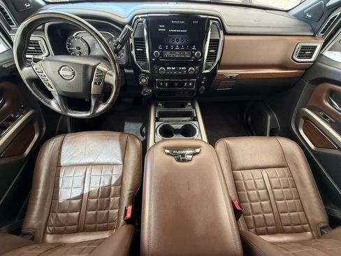 Used 2021 Nissan Titan Platinum Reserve w/ Moonroof Package AWD/4WD image 29