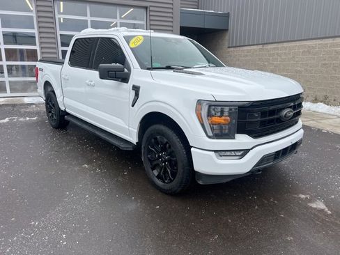 Used 2022 Ford F150 XLT w/ Equipment Group 302A High image 3