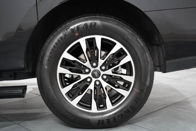 Certified 2025 Ford Expedition Max Platinum AWD/4WD image 36