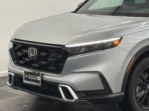 Used 2026 Honda CR-V Sport Touring image 2