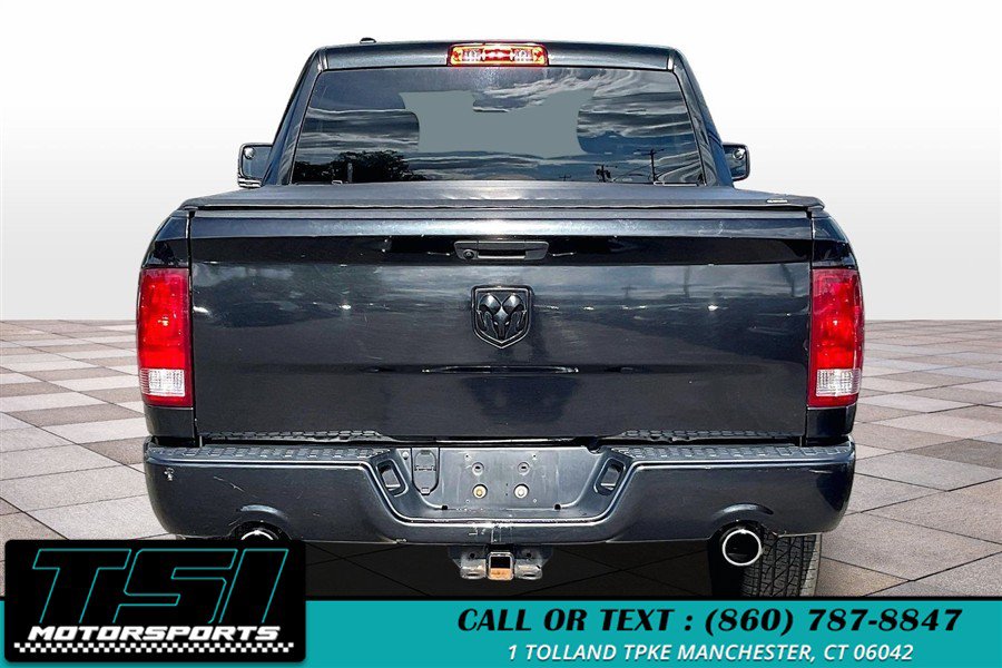 Used 2019 RAM 1500 Express w/ Express Value Package AWD/4WD image 4