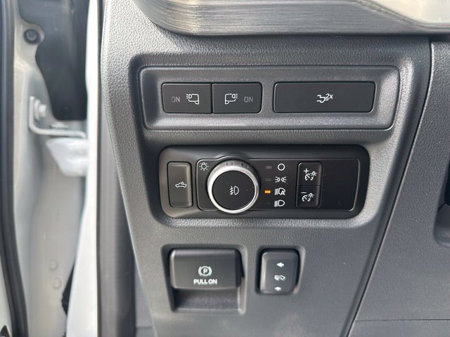 Used 2023 Ford F150 Lariat AWD/4WD image 11