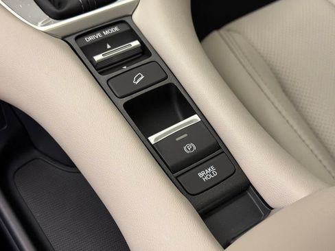 New 2027 Honda HR-V EX-L image 26
