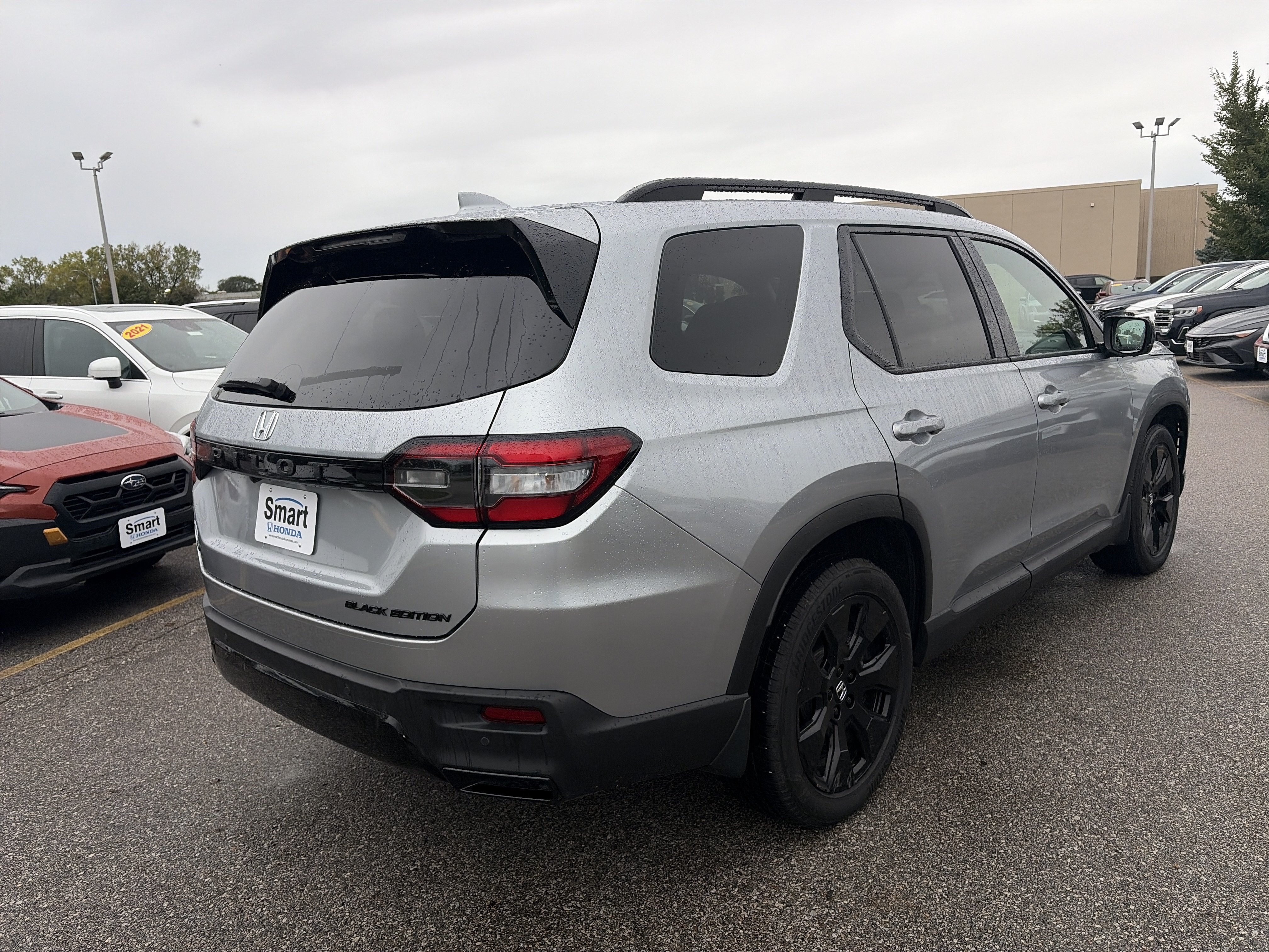 Certified 2026 Honda Pilot Black Edition image 5