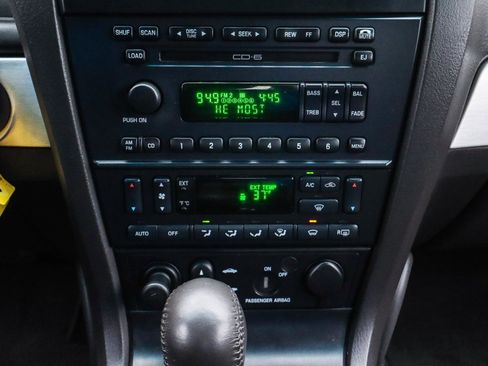 Used 2002 Ford Thunderbird image 20