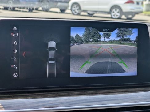 Used 2018 BMW 530i RWD image 14
