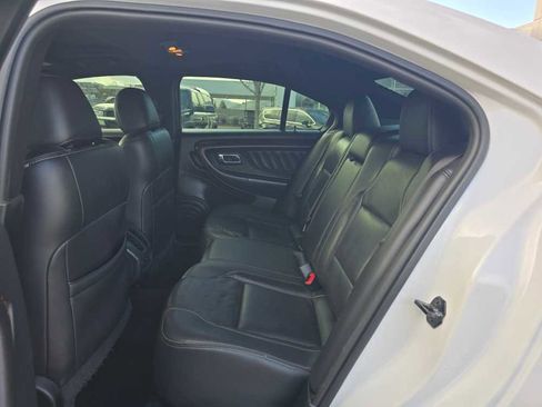 Used 2018 Ford Taurus Limited image 16