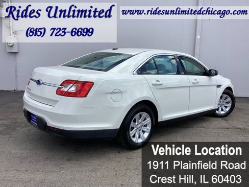 Used 2011 Ford Taurus SE FWD image 8