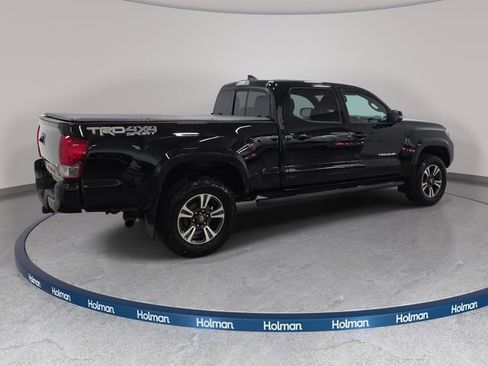 Used 2016 Toyota Tacoma TRD Sport w/ Towing Package AWD/4WD image 6