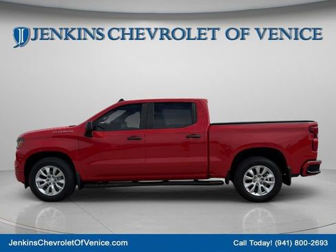 Certified 2022 Chevrolet Silverado 1500 Custom RWD image 9