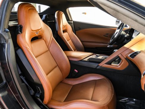 Used 2014 Chevrolet Corvette Stingray Convertible w/ 3LT Preferred Equipment Group image 33