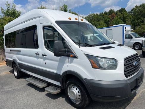 Used 2017 Ford Transit 350 XL RWD image 1