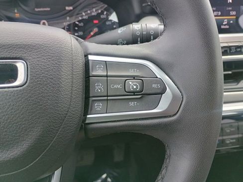 Used 2024 Jeep Compass Limited AWD/4WD image 29
