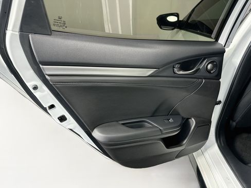 Used 2018 Honda Civic Sport Touring image 26