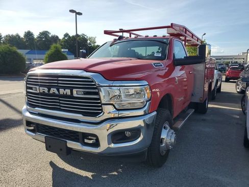 Used 2019 RAM 3500 SLT w/ Quick Order Package 2YG SLT AWD/4WD image 3