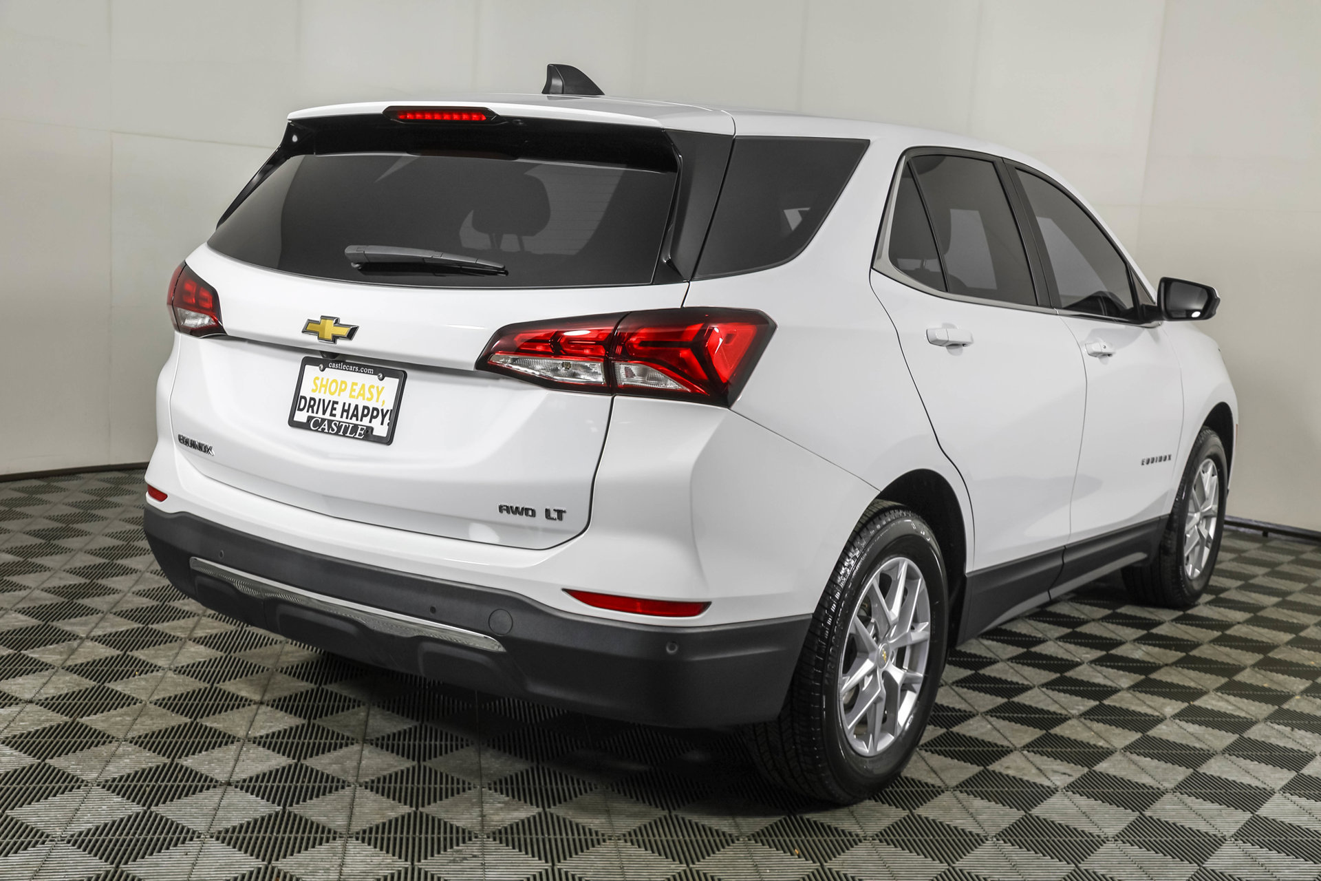 Used 2023 Chevrolet Equinox LT w/ Driver Convenience Package AWD/4WD image 14
