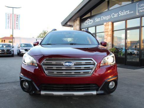 Used 2017 Subaru Outback 2.5i Limited AWD/4WD image 8