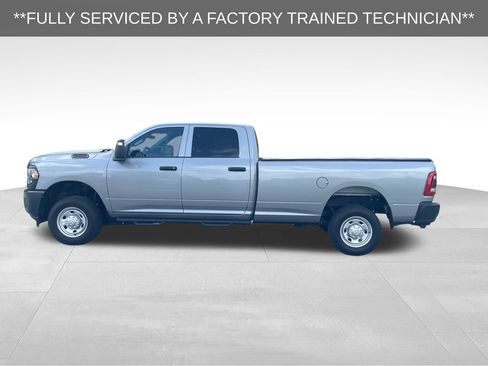 Used 2024 RAM 2500 Tradesman AWD/4WD image 9