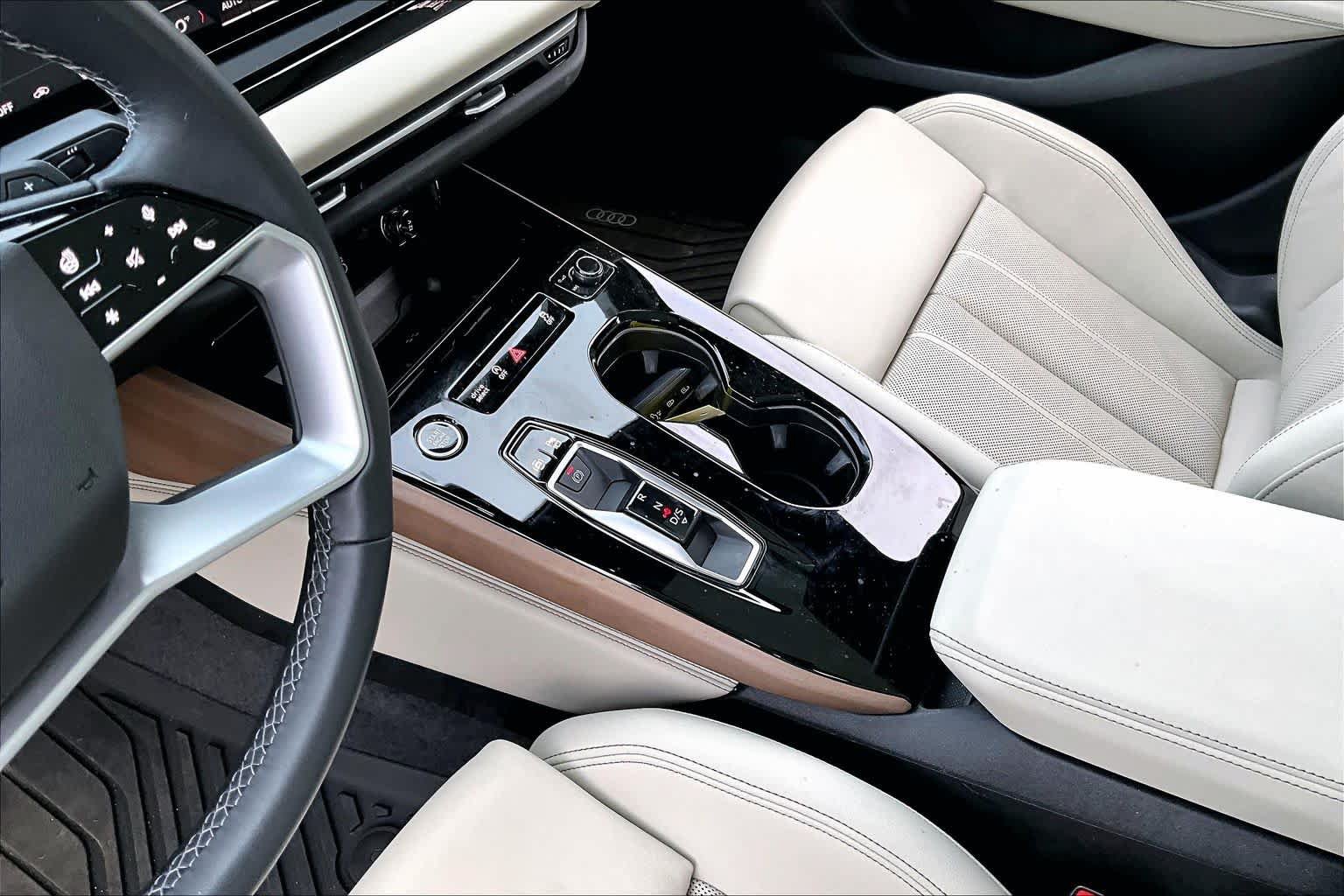 Used 2025 Audi A5 Prestige w/ 19" Wheel Package AWD/4WD image 17
