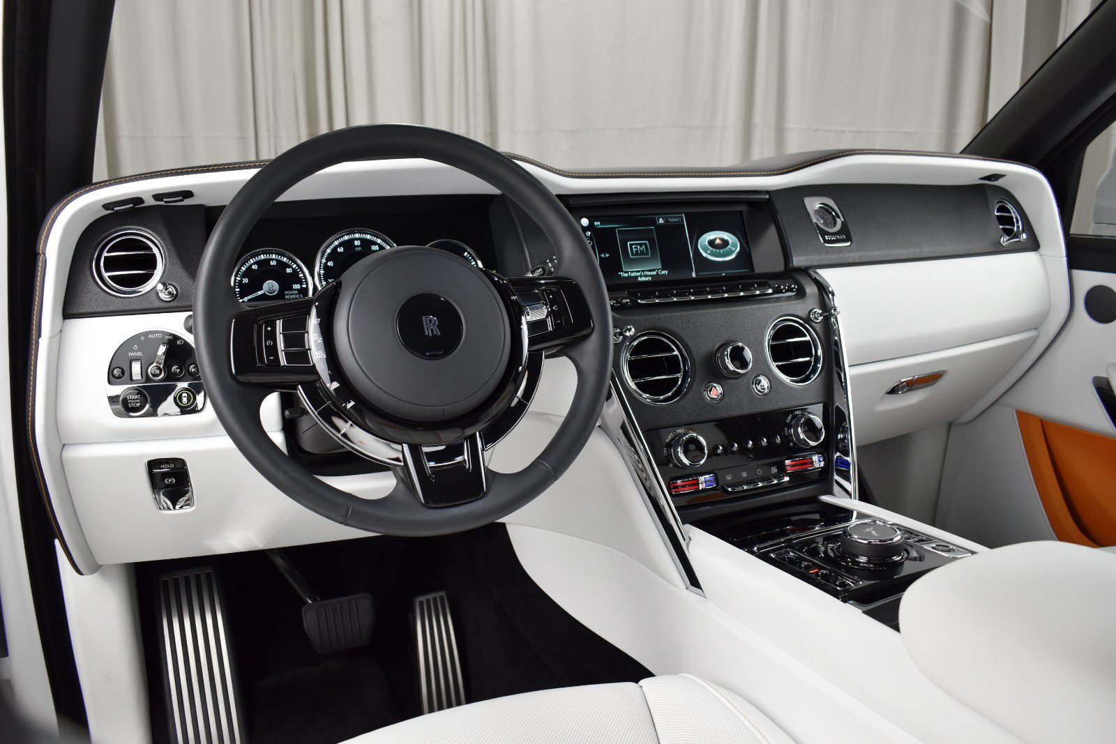 Certified 2023 Rolls-Royce Cullinan AWD/4WD image 20