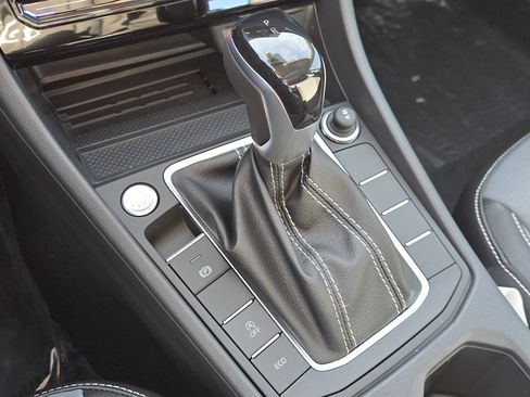 New 2026 Volkswagen Jetta SE image 21