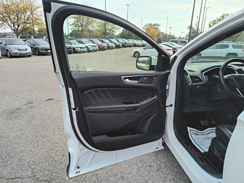 Used 2020 Ford Edge ST w/ Equipment Group 401A image 10