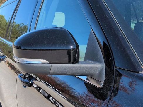 New 2025 Ford Expedition Max Active image 11