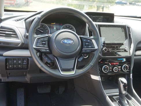 Used 2023 Subaru Forester Limited AWD/4WD image 16