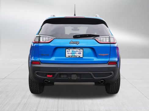 Used 2019 Jeep Cherokee Trailhawk w/ Cold Weather Group AWD/4WD image 6