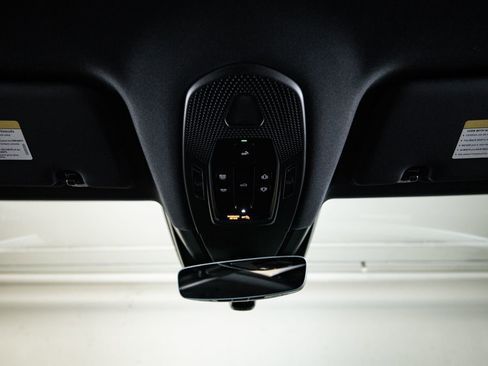 New 2026 Porsche Cayenne AWD/4WD image 20