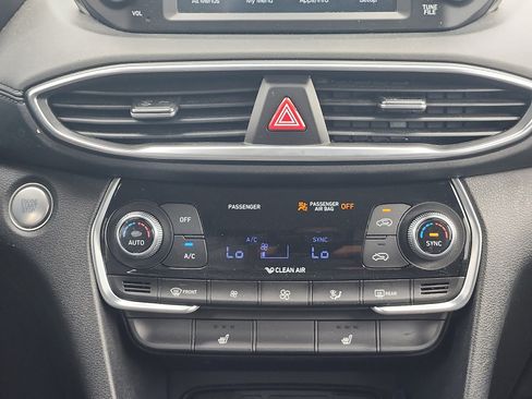 Used 2020 Hyundai Santa Fe SEL w/ Convenience Package AWD/4WD image 18