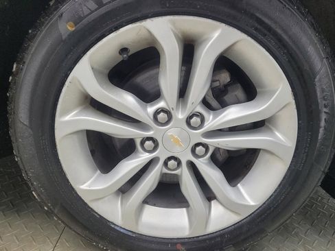 Used 2019 Chevrolet Cruze LT image 31