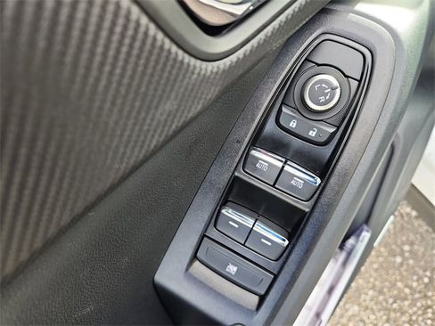 New 2025 Subaru Crosstrek 2.5i Limited image 13