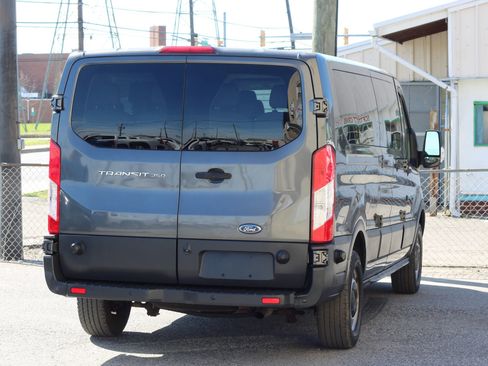 Used 2016 Ford Transit 350 XL image 8