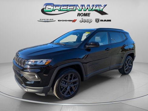 New 2026 Jeep Compass Latitude AWD/4WD image 4