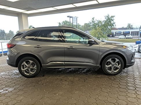 Certified 2023 Ford Escape ST-Line w/ Tech Pack #1 image 4