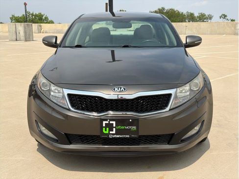 Used 2013 Kia Optima LX w/ Convenience Plus Pkg FWD image 2